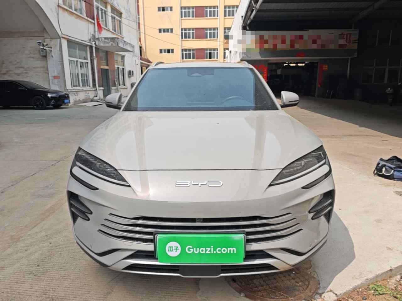 比亚迪 宋PLUS新能源 2023款 冠军版 DM-i 110KM 旗舰PLUS(1)