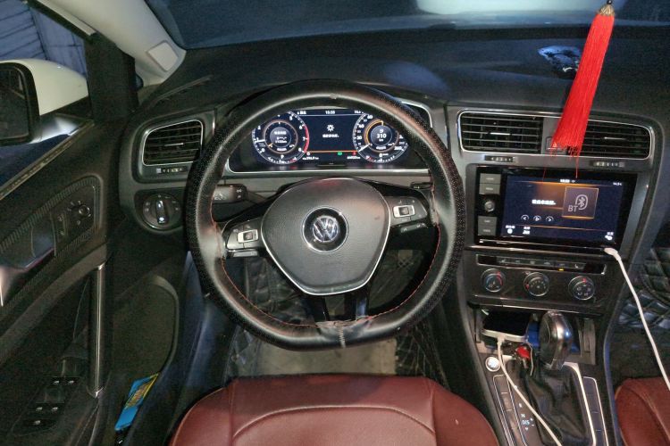 大众 高尔夫 2020款 280TSI DSG豪华型中控内饰13