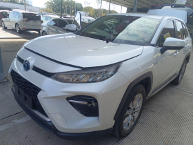 丰田 威兰达 2021款 双擎 2.5L E-CVT四驱豪华版