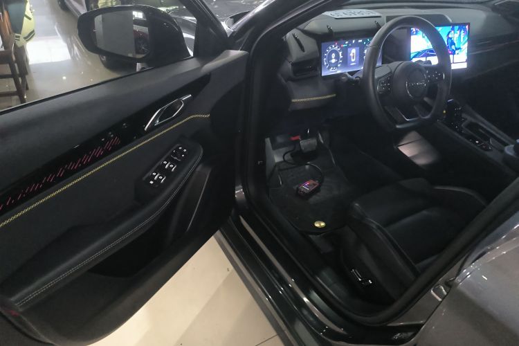 领克03 2023款 1.5TD DCT劲Pro中控内饰7003