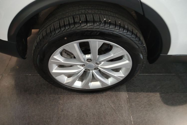 路虎 发现 2024款 360PS S车身外观6008