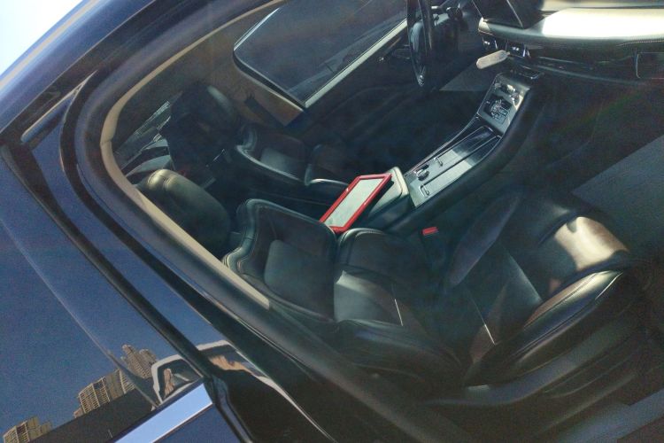 林肯 飞行家 2021款 3.0T V6 四驱MONO限量版局部细节41