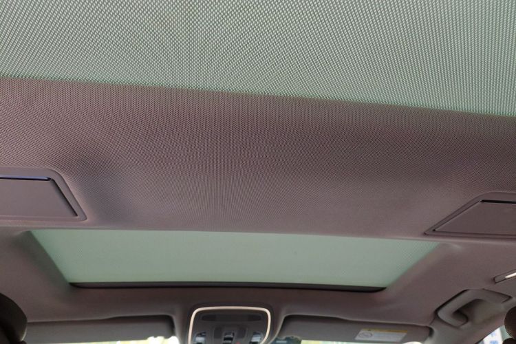 奥迪A8 2016款 A8L 45 TFSI quattro舒适型局部细节22