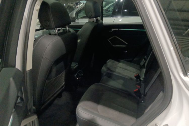 奥迪Q3 2022款 40 TFSI 时尚动感型中控内饰7004