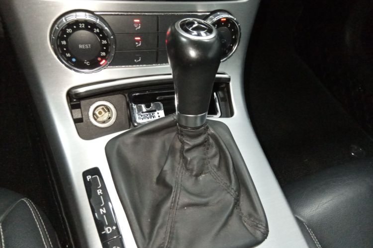 奔驰SLK级 2011款 SLK 200 时尚型局部细节18