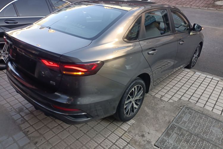 吉利汽车 帝豪 2022款 第4代 1.5L 手动精英型车身外观6005