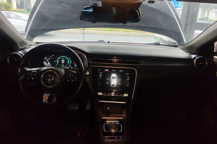 名爵6新能源 2018款 45T E-DRIVE智驱混动PILOT超级互联网版中控内饰12