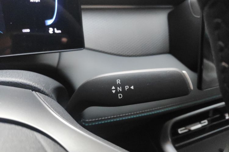 比亚迪 秦PLUS 2025款 DM-i 智驾版 128KM进取型中控内饰18