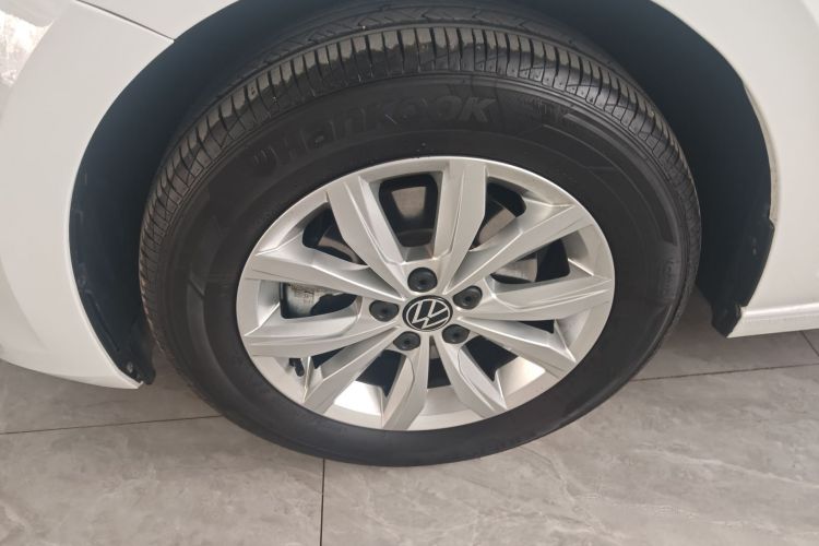 大众 Polo 2023款  Plus 1.5L 自动炫彩科技版车身外观6002