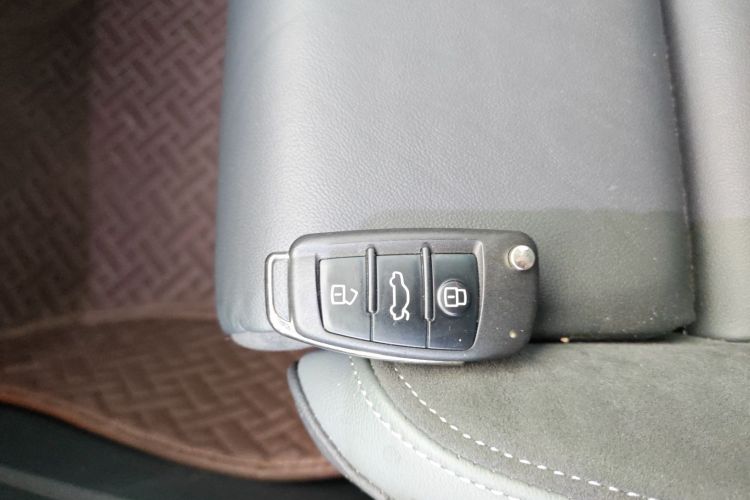 奥迪Q3 Sportback 2020款 40 TFSI 时尚型中控内饰11