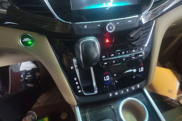 别克GL8 2018款 ES 28T 豪华型 国VI局部细节18