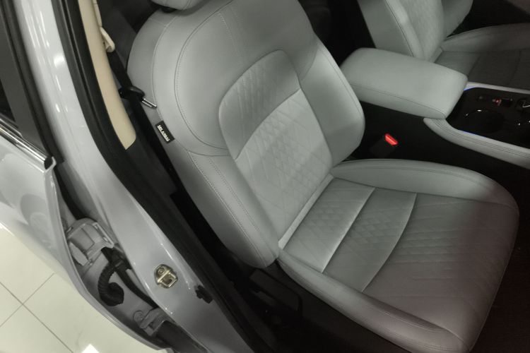 日产 轩逸 2023款 超混电驱 超豪华Ultra局部细节41