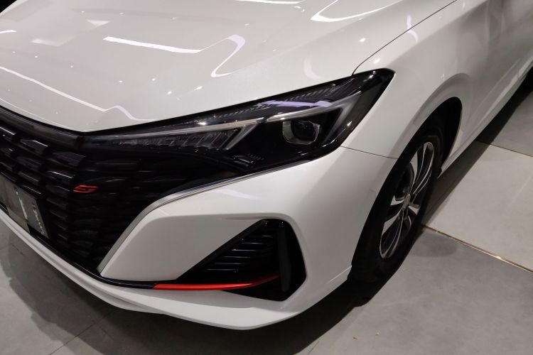 长安 逸动 2024款 PLUS 蓝鲸NE 1.4T GDI DCT高能版局部细节36