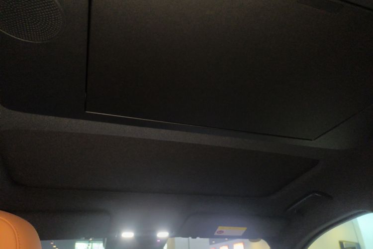 理想汽车 理想L9 2025款 Ultra 智能焕新版中控内饰22