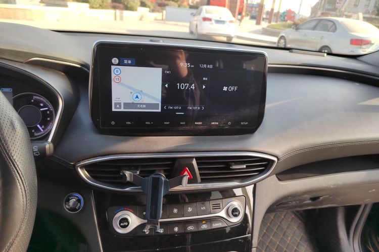 现代 胜达 2019款 380 TGDi DLX 自动两驱智尊版PLUS 国VI中控内饰16