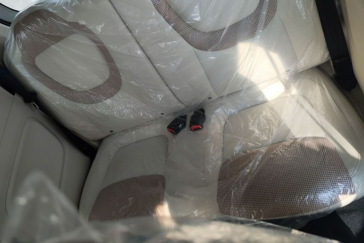 五菱汽车 宏光MINIEV 2024款 第三代 215km 青春版中控内饰21