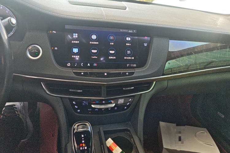 凯迪拉克CT6 2020款 28T 豪华型中控内饰16