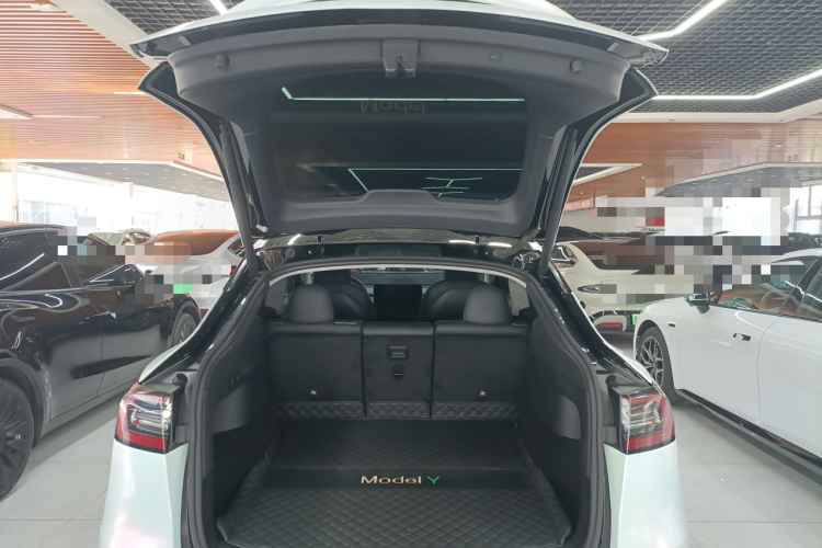 特斯拉 Model Y 2021款 标准续航后驱版机舱底盘23
