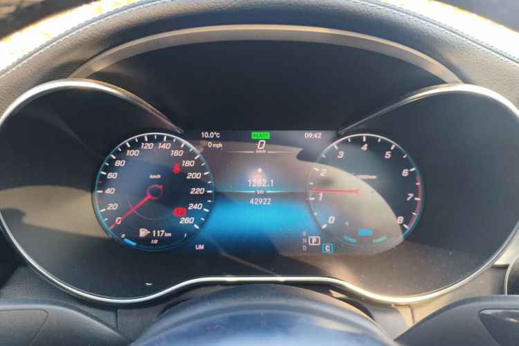 奔驰C级 2020款 改款 C 260 L 运动版中控内饰14