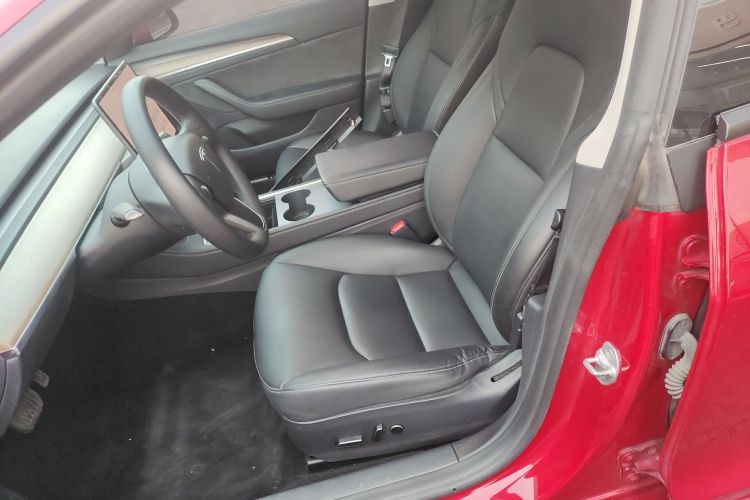 特斯拉 Model 3 2021款 标准续航后驱升级版中控内饰19