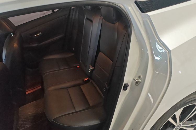 日产 轩逸 2023款 1.6L CVT悦享版中控内饰7004