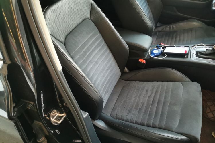 大众 迈腾 2017款 330TSI DSG 尊贵型局部细节41