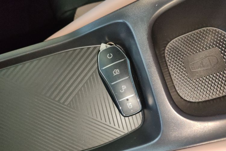 比亚迪 海鸥 2025款 305km 活力版中控内饰11