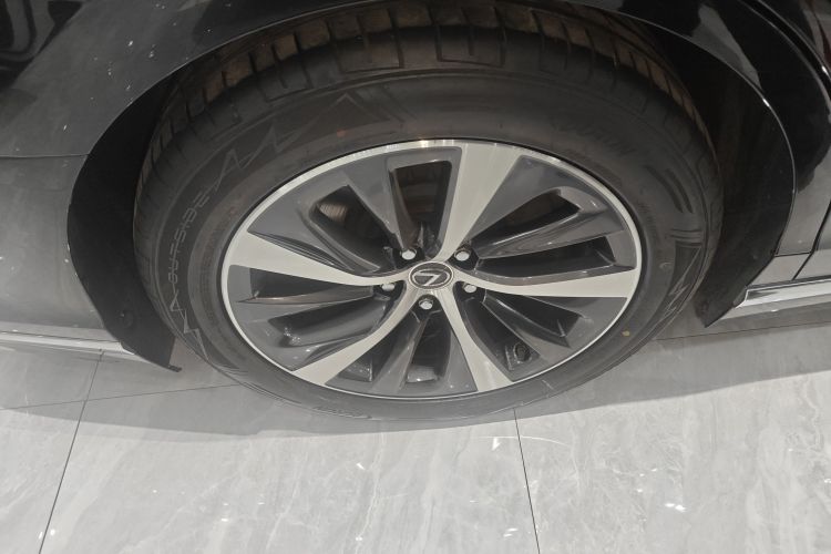 雷克萨斯LS 2021款 500h 卓越版车身外观6008