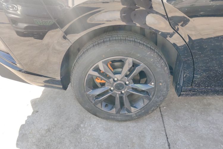 东风风神 奕炫 2023款 马赫版 1.5L 自动追风版车身外观6008