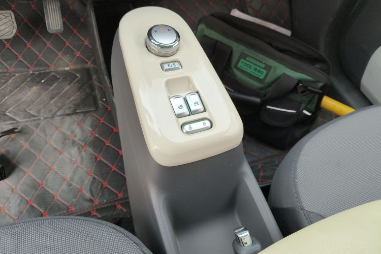 长安启源 长安Lumin 2024款 130km 清悦款中控内饰18