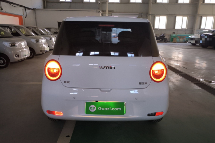 长安启源 长安Lumin 2025款 205km 香沁款车身外观6