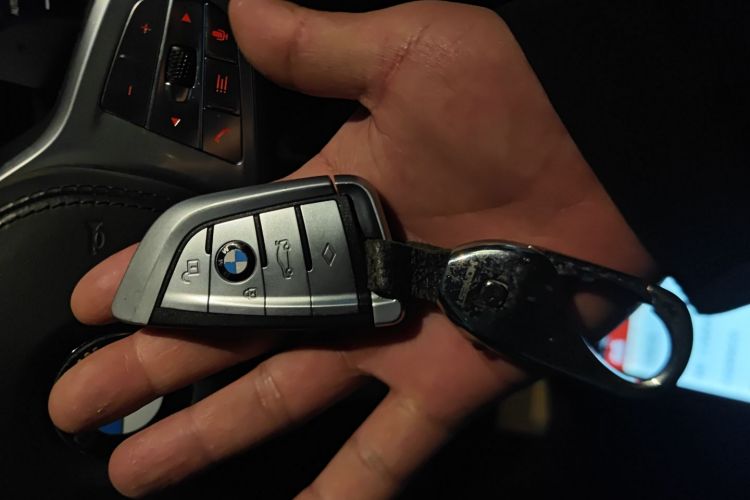 宝马X3 2023款 xDrive30i 领先型 M曜夜套装中控内饰7001