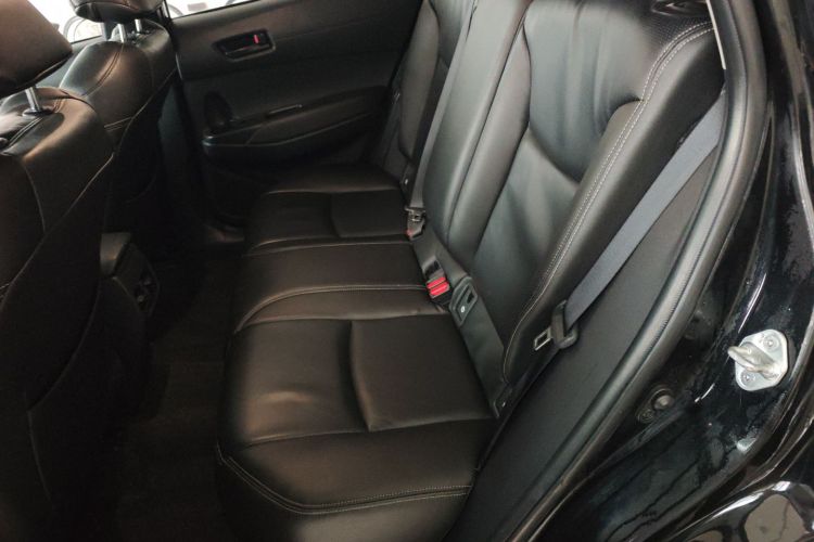 丰田 卡罗拉锐放 2023款 2.0L 精英版中控内饰21