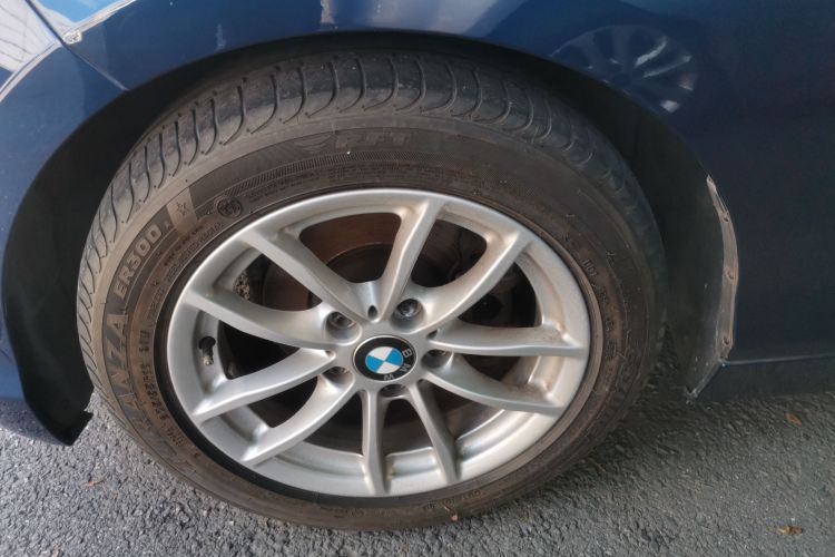 宝马1系(进口) 2018款 118i 领先型车身外观35