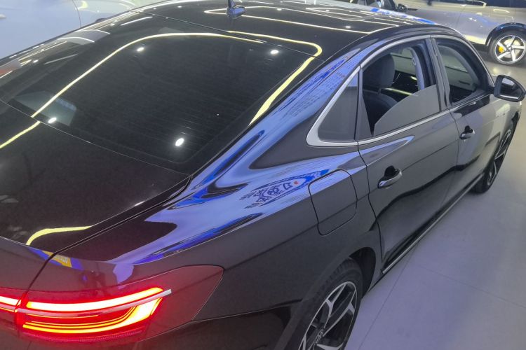 大众 帕萨特 2023款 改款 330TSI 星空精英版车身外观7