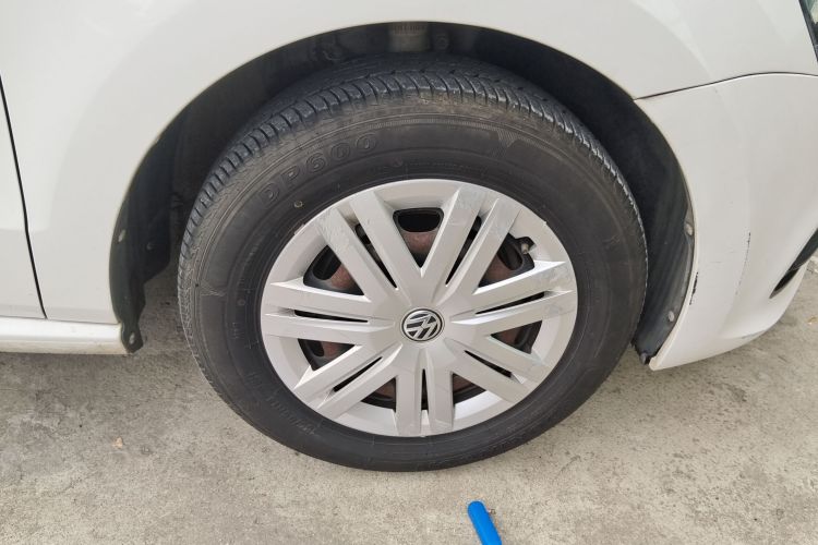 大众 Polo 2016款 1.4L 自动风尚型车身外观10