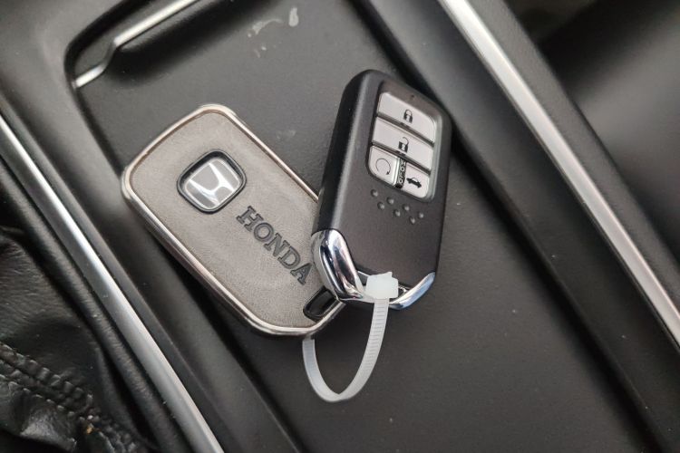 本田 英仕派 2019款 260TURBO 精致版 国VI中控内饰7001