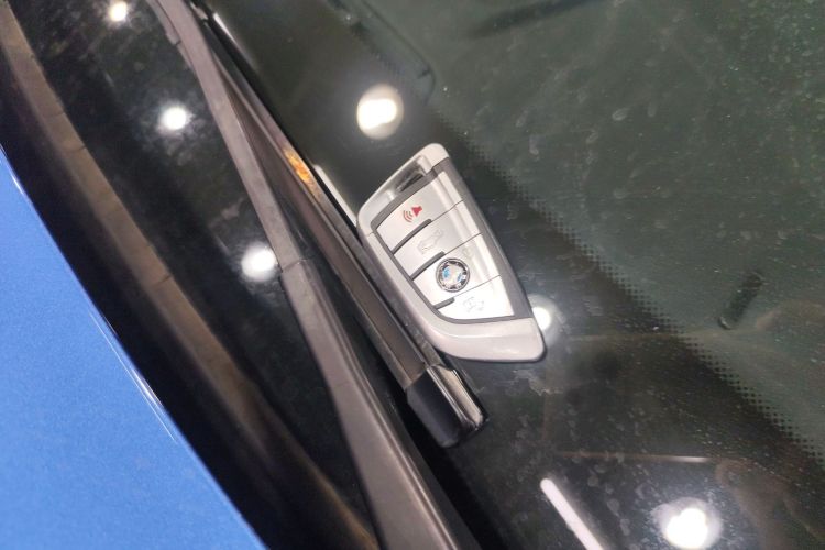 宝马3系 2019款 320Li M运动套装中控内饰7001