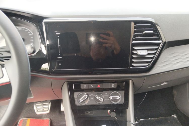 捷达VS5 2019款 280TSI 自动悦享型中控内饰16