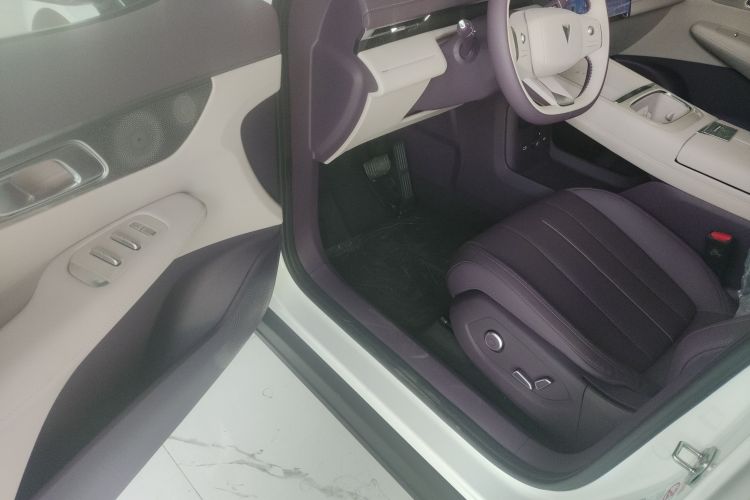 深蓝汽车 深蓝S07 2026款 300Ultra 华为乾崑ADS SE版中控内饰20