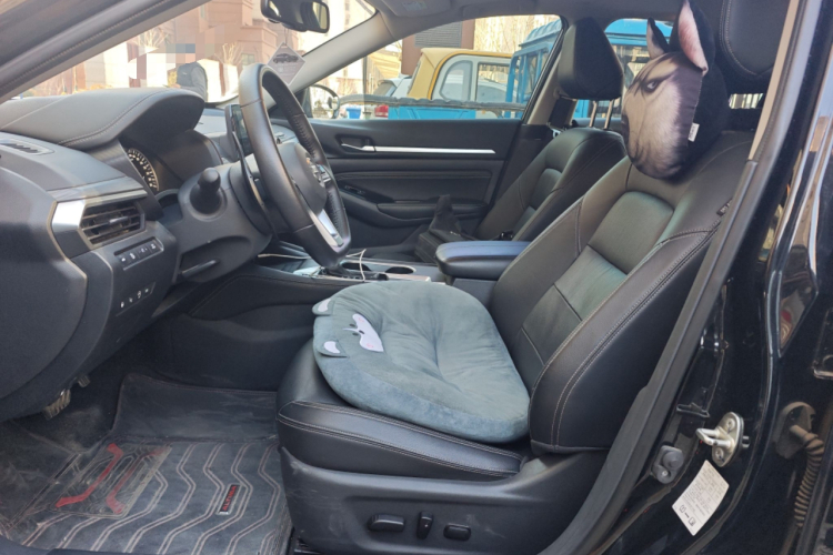 日产 天籁 2021款 2.0T XL Upper AD1 智享领航版中控内饰19