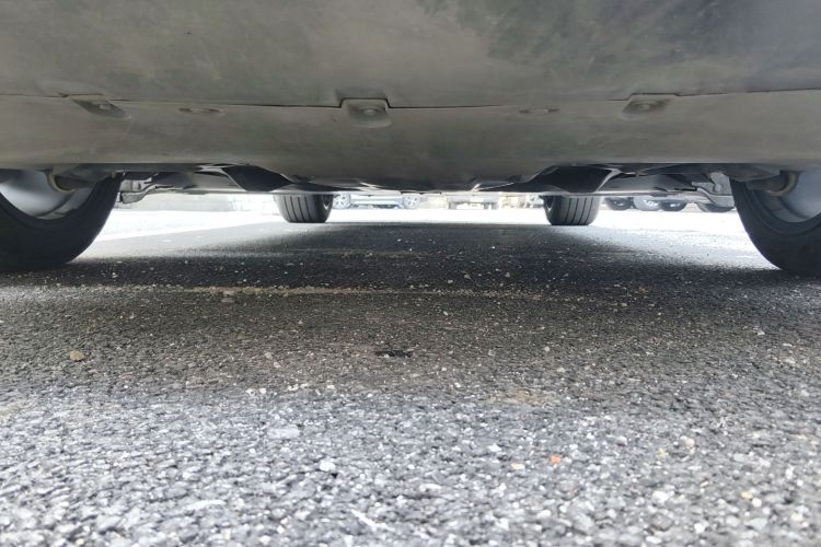 特斯拉 Model Y 2023款 后轮驱动版局部细节9009