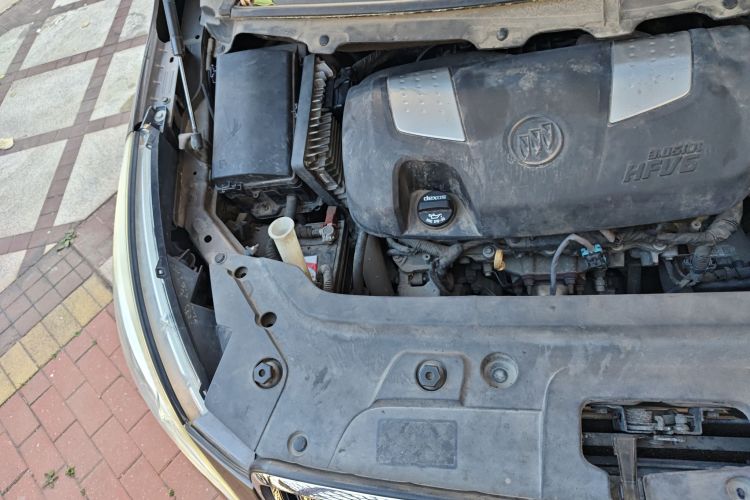 别克GL8 2014款 3.0L GT豪华商务豪雅版局部细节9006