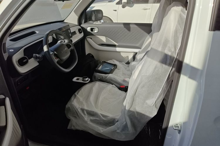 吉利银河 熊猫 2025款 210km 元气熊中控内饰19