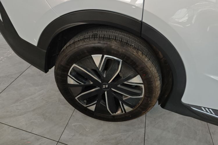 捷途山海L7 2024款 1.5T 120km ULTRA 7座车身外观6008