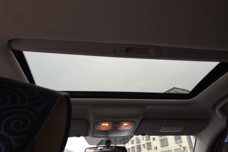 长安CS75 2014款 1.8T 自动精英型 国IV中控内饰22