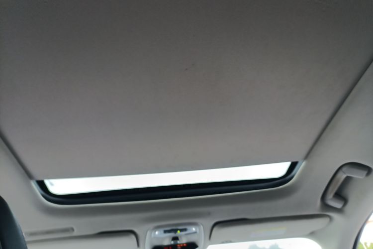 领克02 2020款 1.5T DCT两驱耀版局部细节22