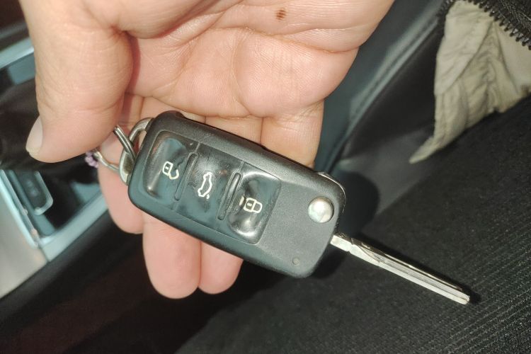 大众 朗逸 2013款 改款 1.4TSI DSG舒适版中控内饰11