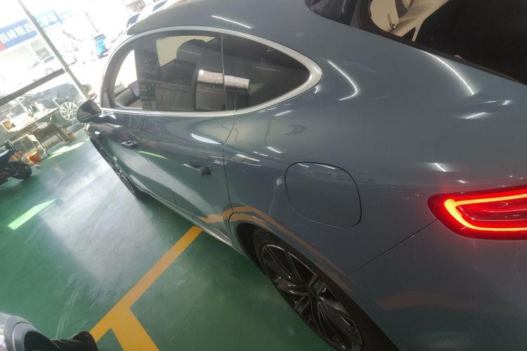 鸿蒙智行 智界R7 2024款 纯电 667km Max车身外观4