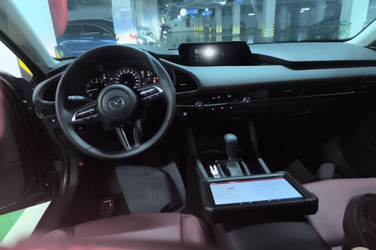 马自达3 昂克赛拉 2023款 2.0L 自动质臻版中控内饰12